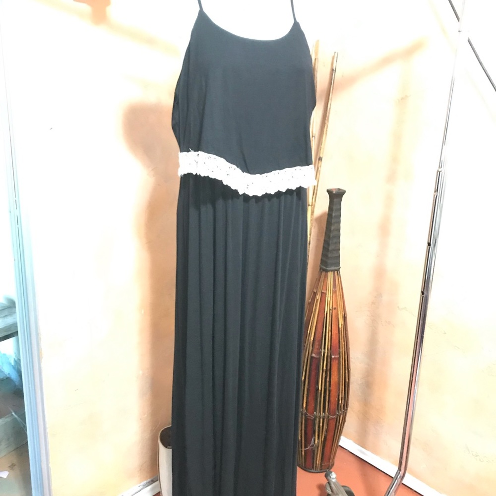 Black maxi dress